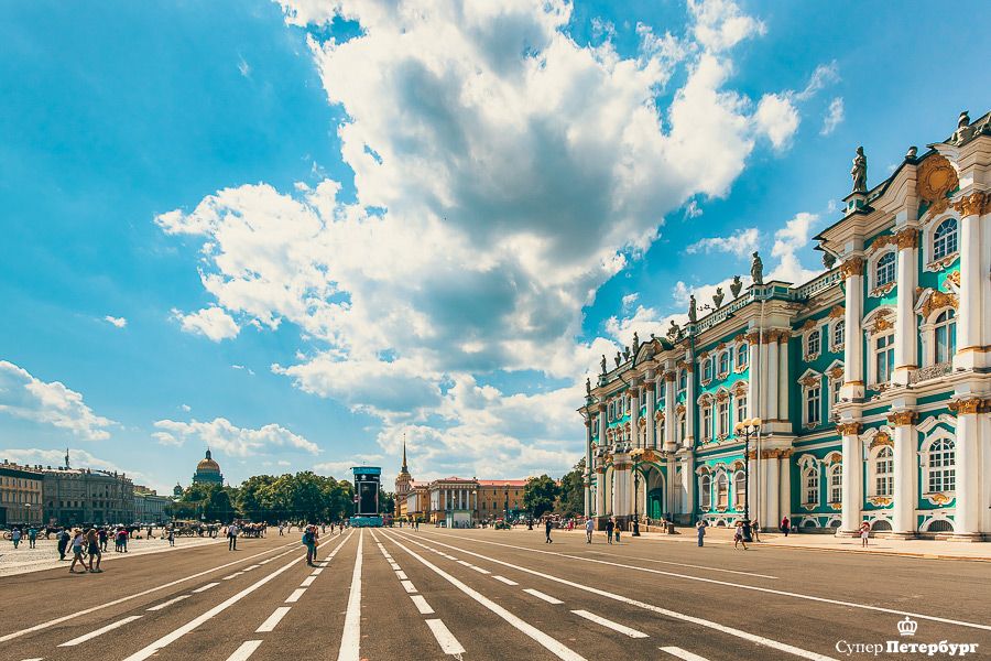 Эрмитаж - Дворцовая площадь